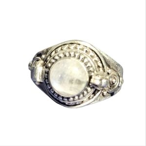 MSRP $99 .925 Silver Poison Ring